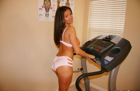 Hot Wife Rio are pleased to offer you a free pics featuring Hot Wife Rio in robbing on cock scene