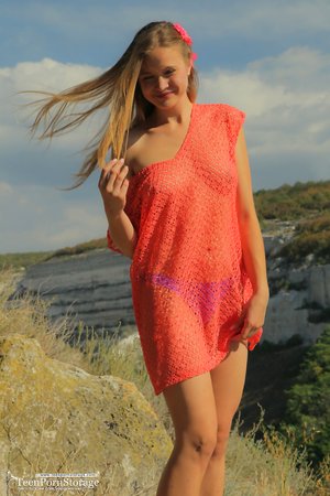 Teen Porn Storage pics collection featuring Linda in xxx hardcore action