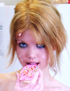 Diddy and Serena invite you to explore xxx pictures featuring Diddy and Serena in girl on girl