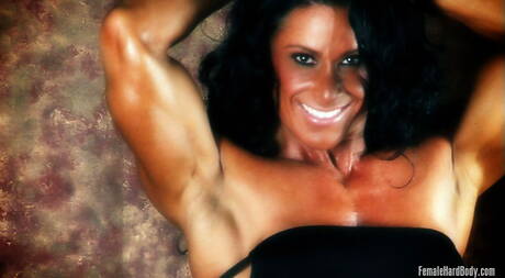 Female Hard Body invites you to browse their xxx pics with Debbie Bramwell showing hot body