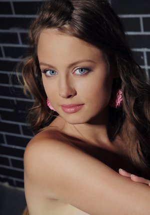 Met Art invites you to browse their xxx photos with Milana K demonstrating amazing shape