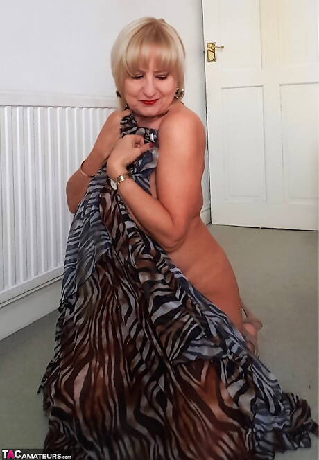 TAC Amateurs invite you to explore a free photos with Lornablu xxx gallery 266012